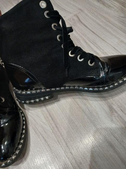 Buty rozmiar 40.
