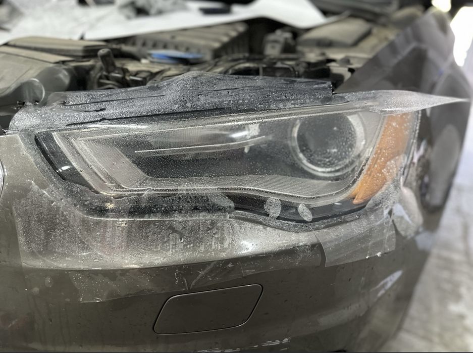 Полировка фар. Полірування фар. Облейка фар. Бронепленка на фары.