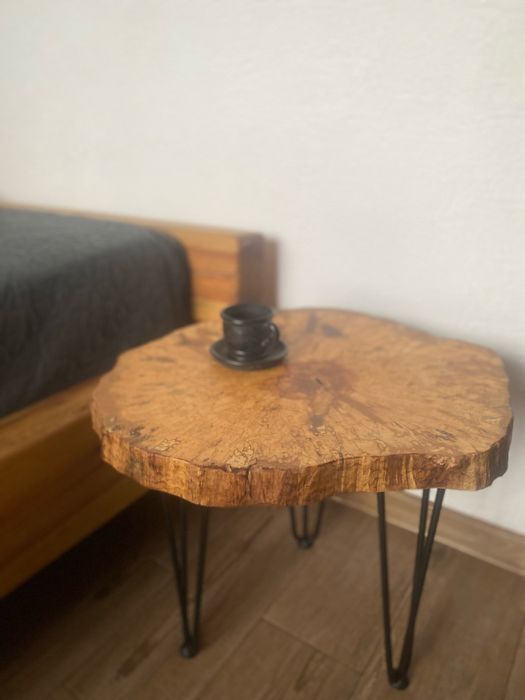 Кавовий столик,приліжковий столик,журнальний стіл,столик