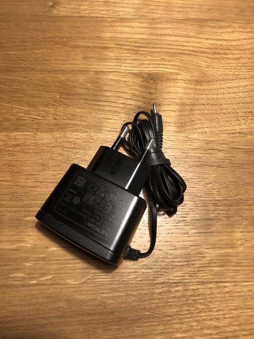 Oryginalna ładowarka Nokia do starszych modeli telefonów