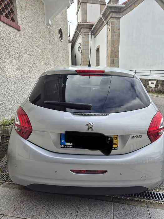 Peugeot 208 1.4HDi Active