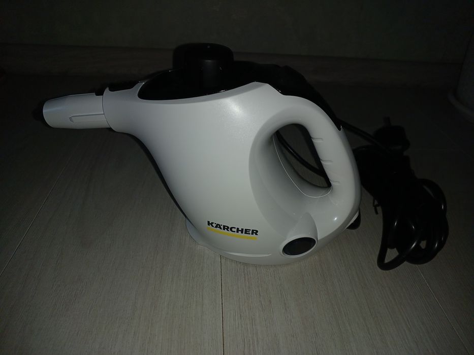 Пароочисник KarcherSC1