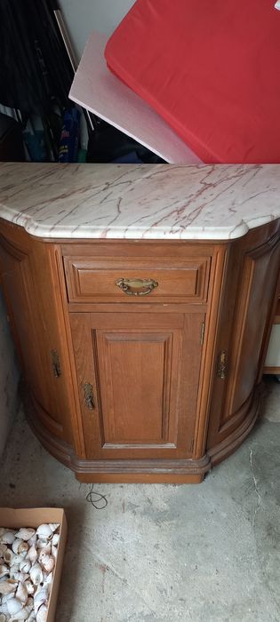 Movel em madeira com espelho