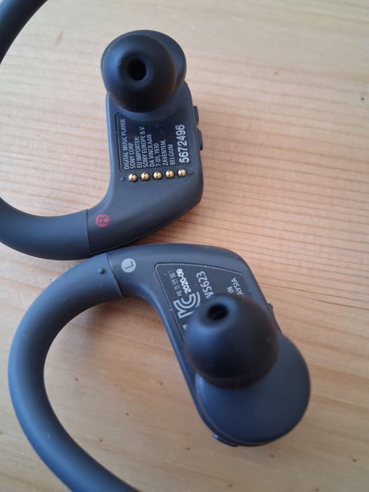 Auriculares Sony Walkman NW-WS623