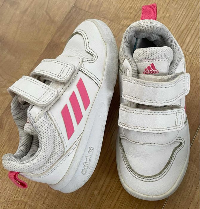 Adidas białe buty 23 róż