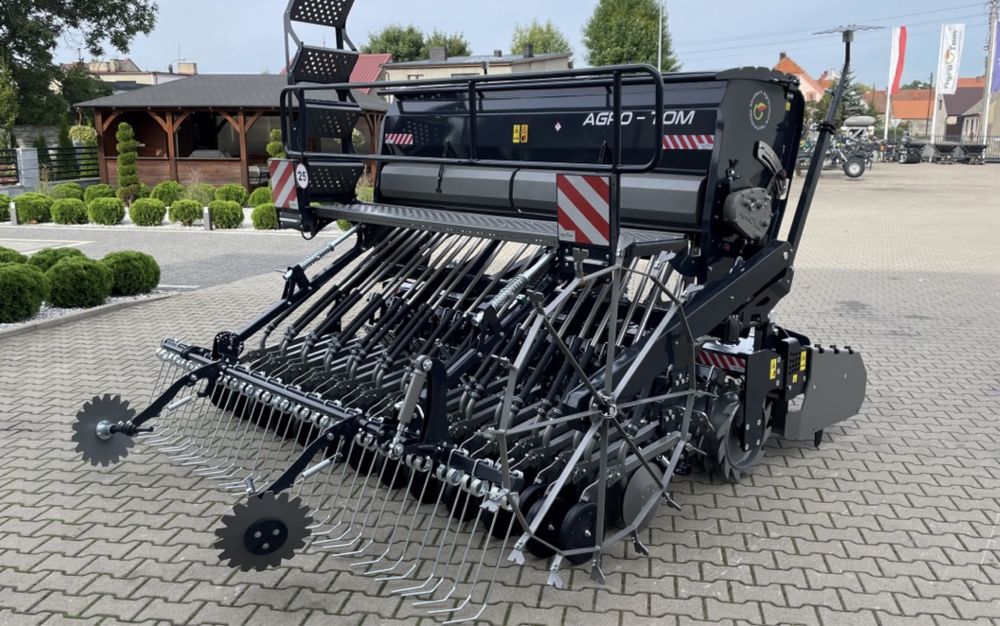 Agregat uprawowo-siewny Siewnik Brona wirowa Zestaw AGROTOM 3m Packer