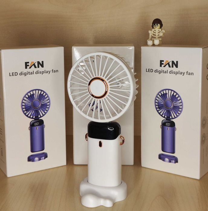 Міні вентилятор з дисплеєм