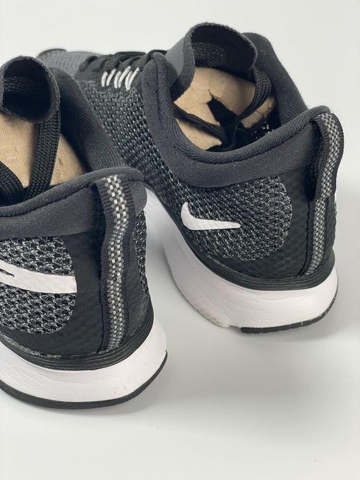 Кросівки Nike Zoom Strike Оригінал