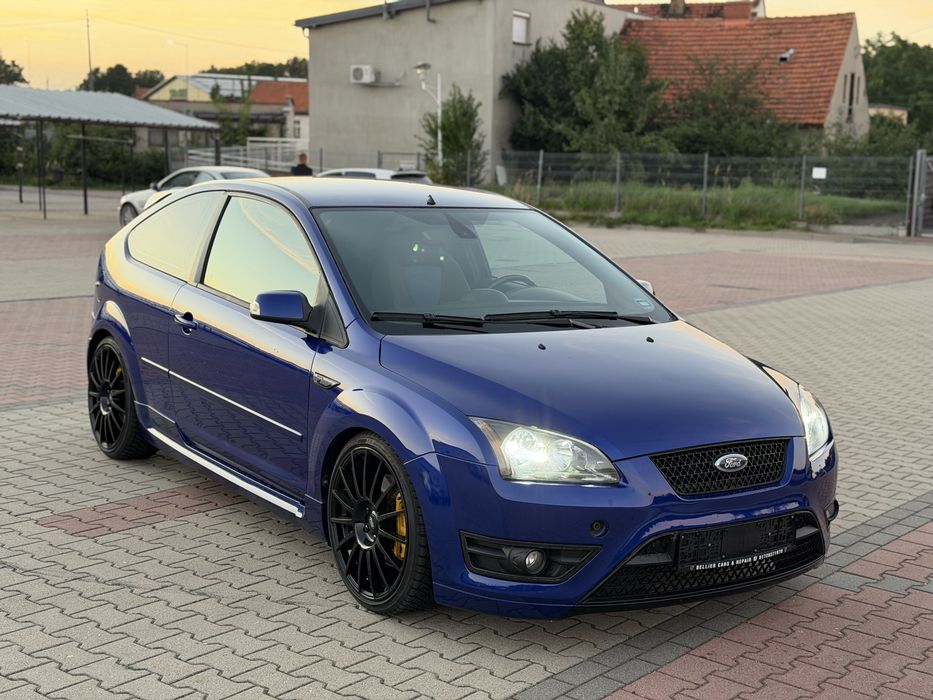Ford Focus ST / 225 koni / 2.5 Turbo / miltek / z Niemiec