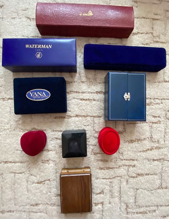 Бархатная коробка для украшений/коробочка для кольца