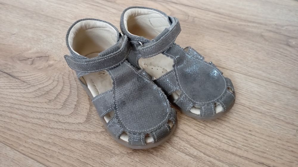 Sandałki Emel roczki rozm. 23 popielaty szary brokat