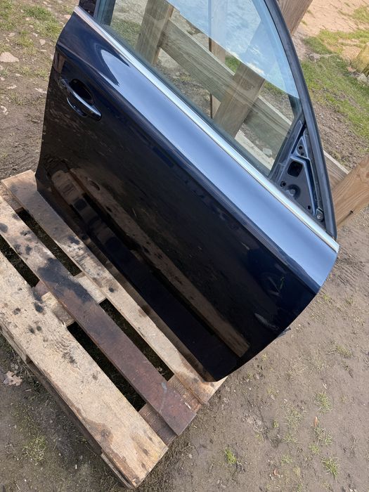 Drzwi prawy przód audi a4 b8 lx5r
