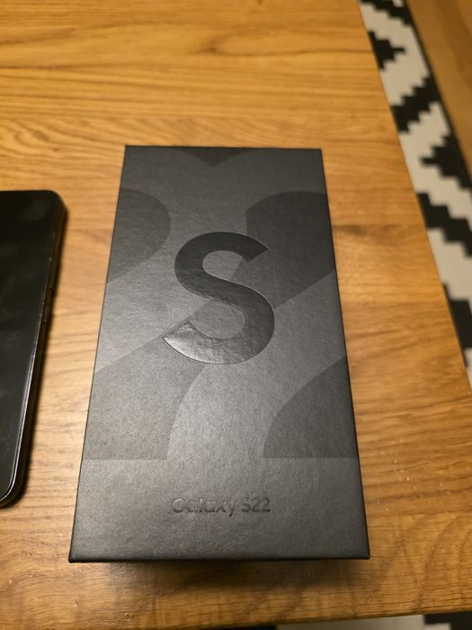 Samsung S22 8/128GB