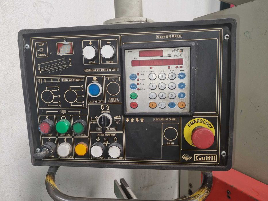 Guilhotina GUIFIL 3mt x 8mm em estado novo