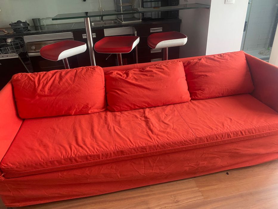 Sofá vermelho bom estado