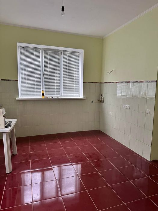 Продажа здания в пригороде