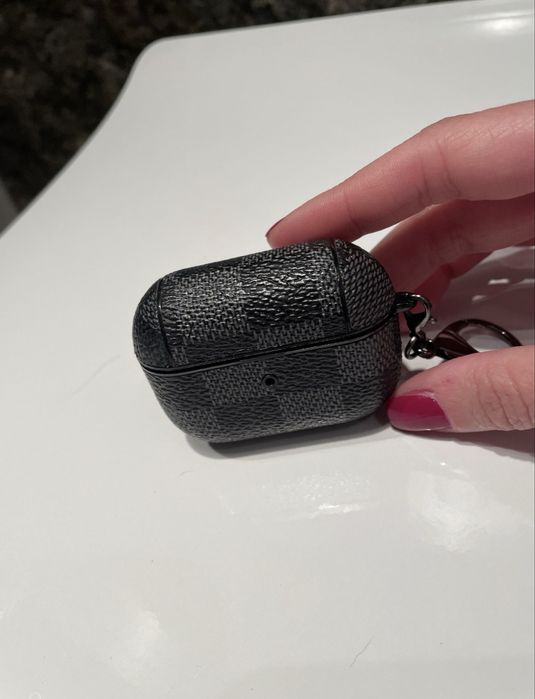 Etui na słuchawki airpods 2