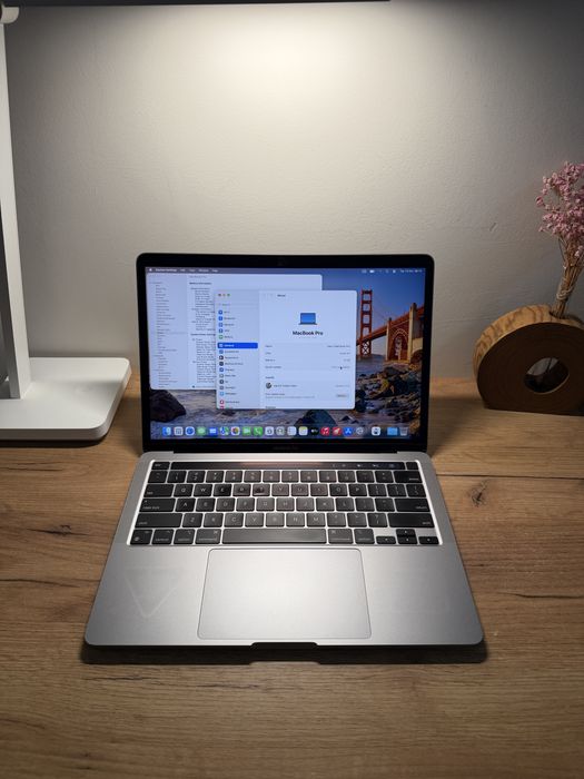 MacBook Pro 13 2020 M1 8GB 256GB SSD