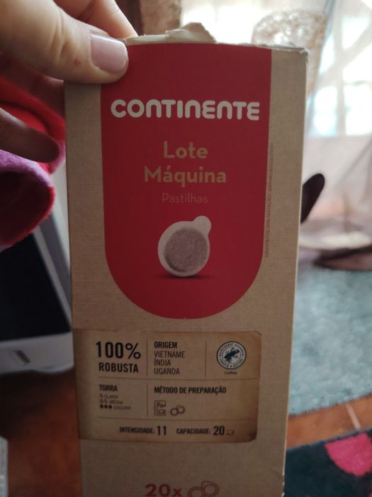 Máquina de café semi nova com garantia