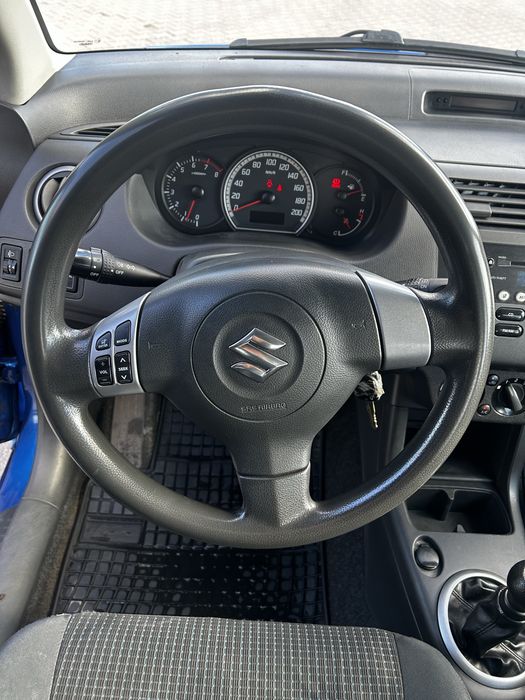Suzuki Swift 1.3 benzyna Stan BDB Po serwisie