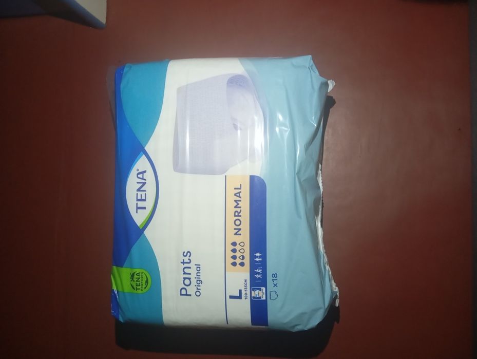 Продам памперси дорослі