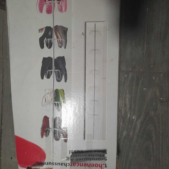 Nowy stojak na obuwie