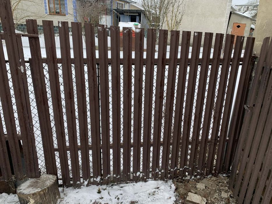 Брама з хфірткою