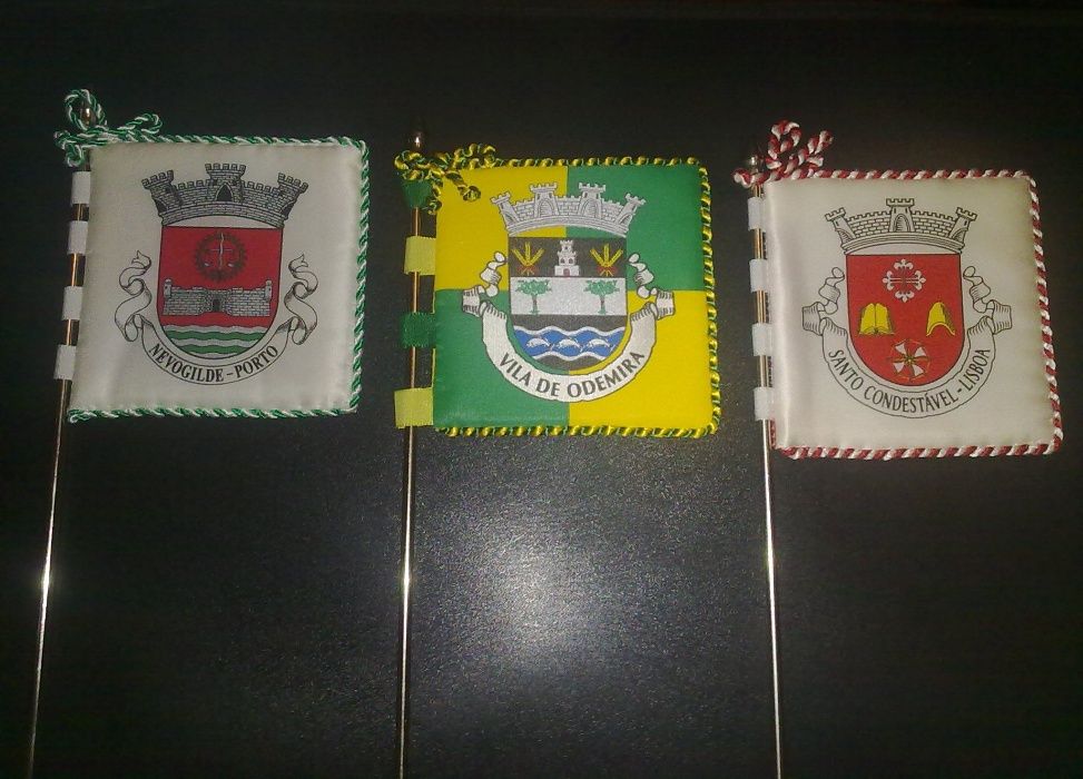 Heráldicas, guiões,galhardetes, e calendários...