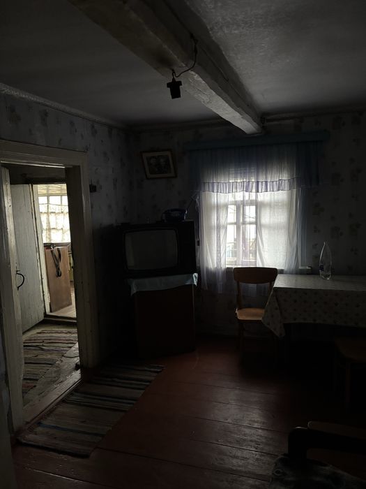 Продається будинок з землею село Ніжиловичі