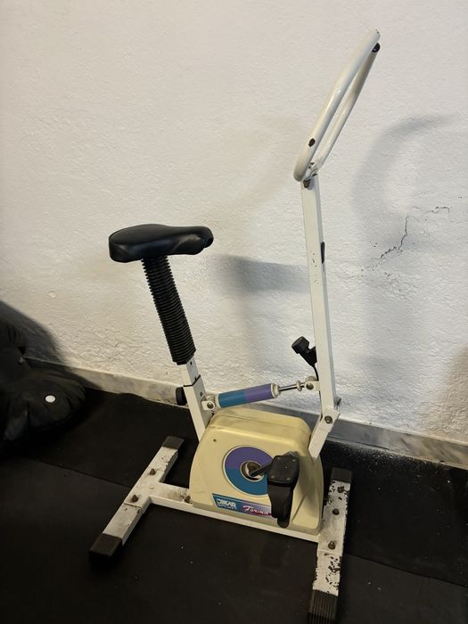 Exercise Bike494334142349332480