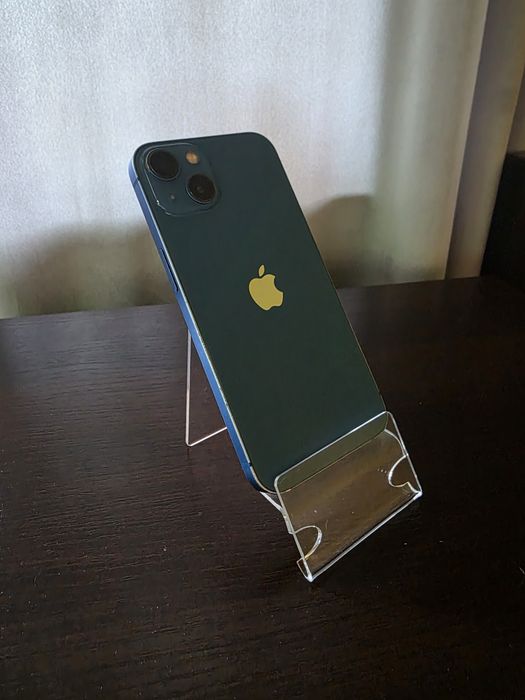 SUPER STAN iPhone 13 128GB