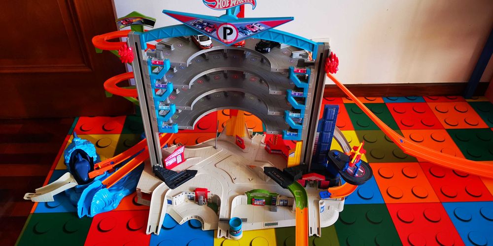 Mega Garagem Hotweells