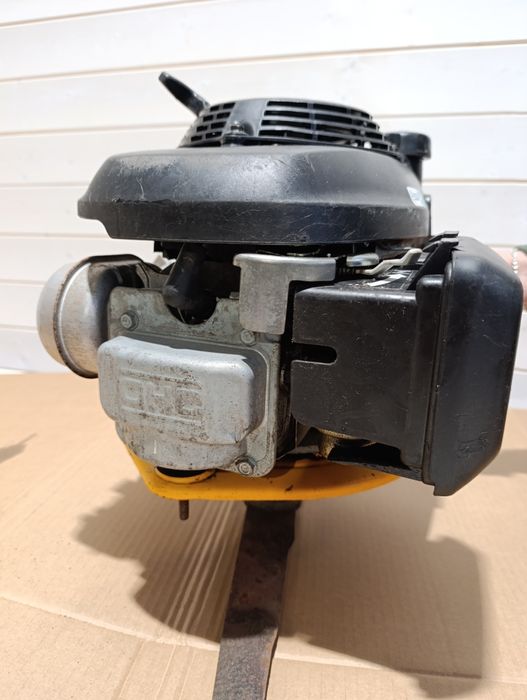 Silnik Honda 135cm do kosiarki spalinowej STIGA MULTICLIP 50S.