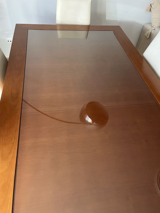 Conjunto de Mesa e cadeiras