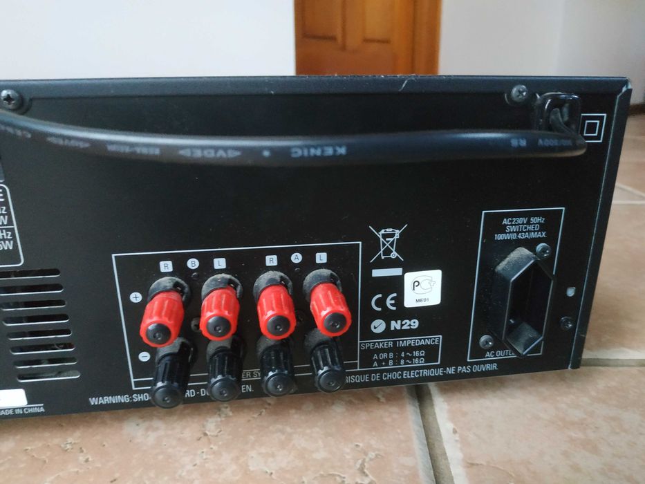 Amplituner denon am-fm stereo dra-500ae