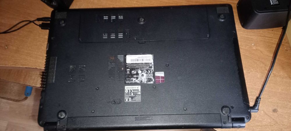 PackardBell 8Gb ddr3 4rdzenie 128gb SSD