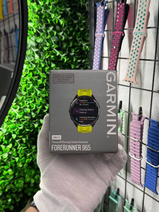 Garmin Forerunner 965 Carbon Grey DLC Titanium Bezel  010-02809-12