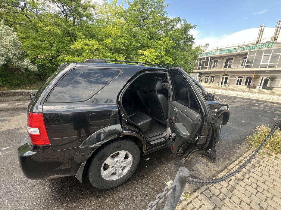 Продам Kia Sorento ресталинг
