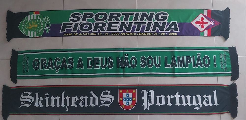 3 cachecois de Futebol novos