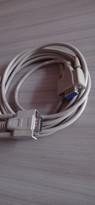 Kabel połączeniowy RS-232 9F/9M. 3 metry.