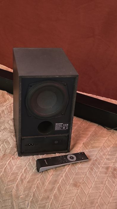 Coluna e subwoofer SHARP modelo: HT-SBW182