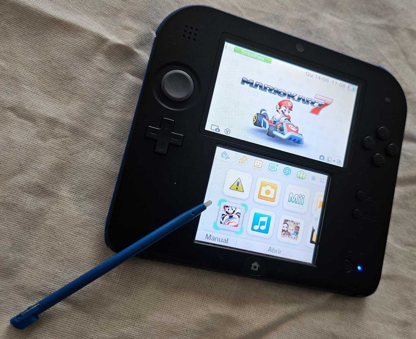 Nintendo 2DS Preta e Azul TROCA