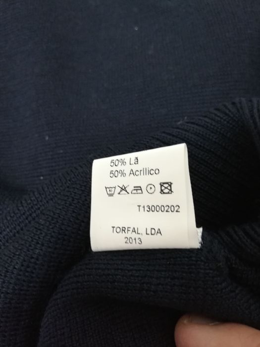 Pullover azul escuro novo