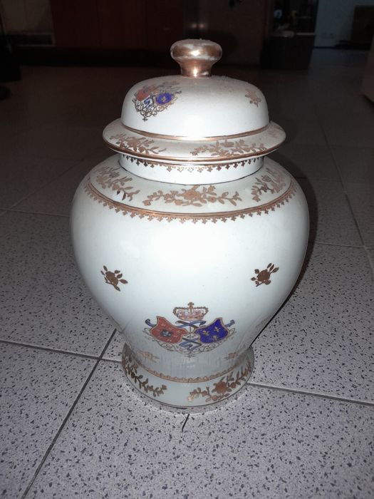 Pote de loiça - decoração