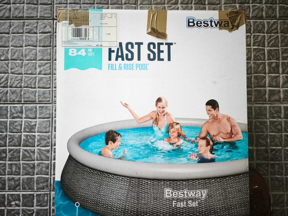 Piscina Insuflável Bestway Fast Set (396x84cm) + Filtro