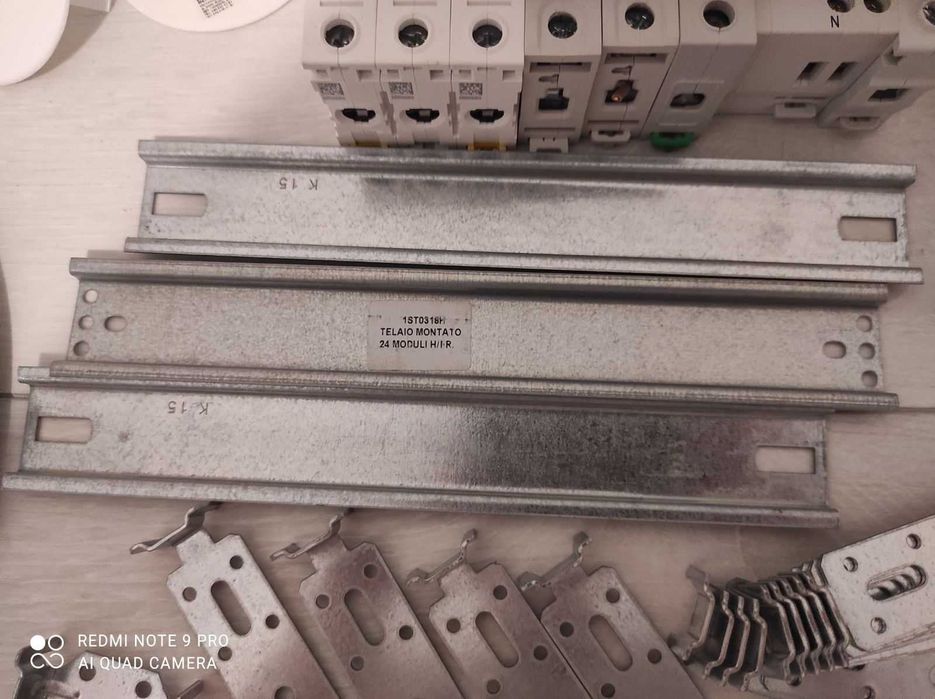 Дин рейка. Полоса-заглушка для щитов Hager. Вилка со шнуром.: 30 грн ...