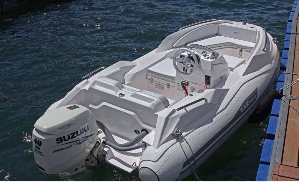 Luksusowy RIB ZAR Tender ZF1