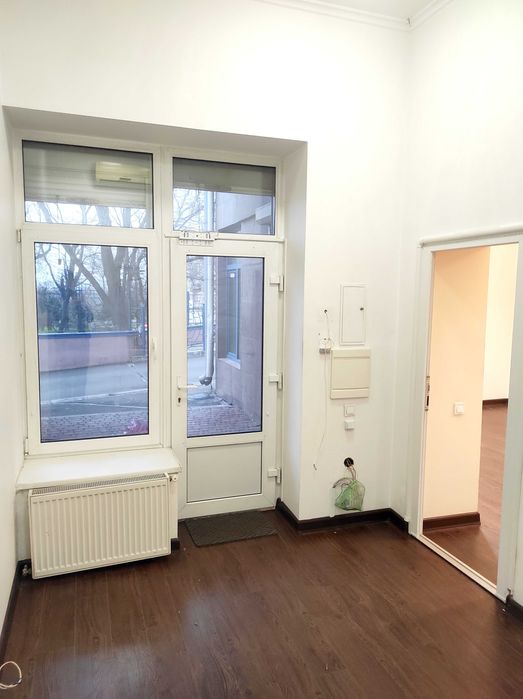 Сдам фасадное помещение 43 м2 в ЖК Мерседес. Центр. Парк Шевченко