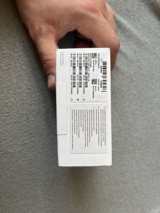 Słuchawki galaxy buds3 model SM-R530 (Nowe w opakowaniu)