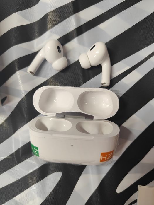 AirPods pro 2 абсолютно нові
